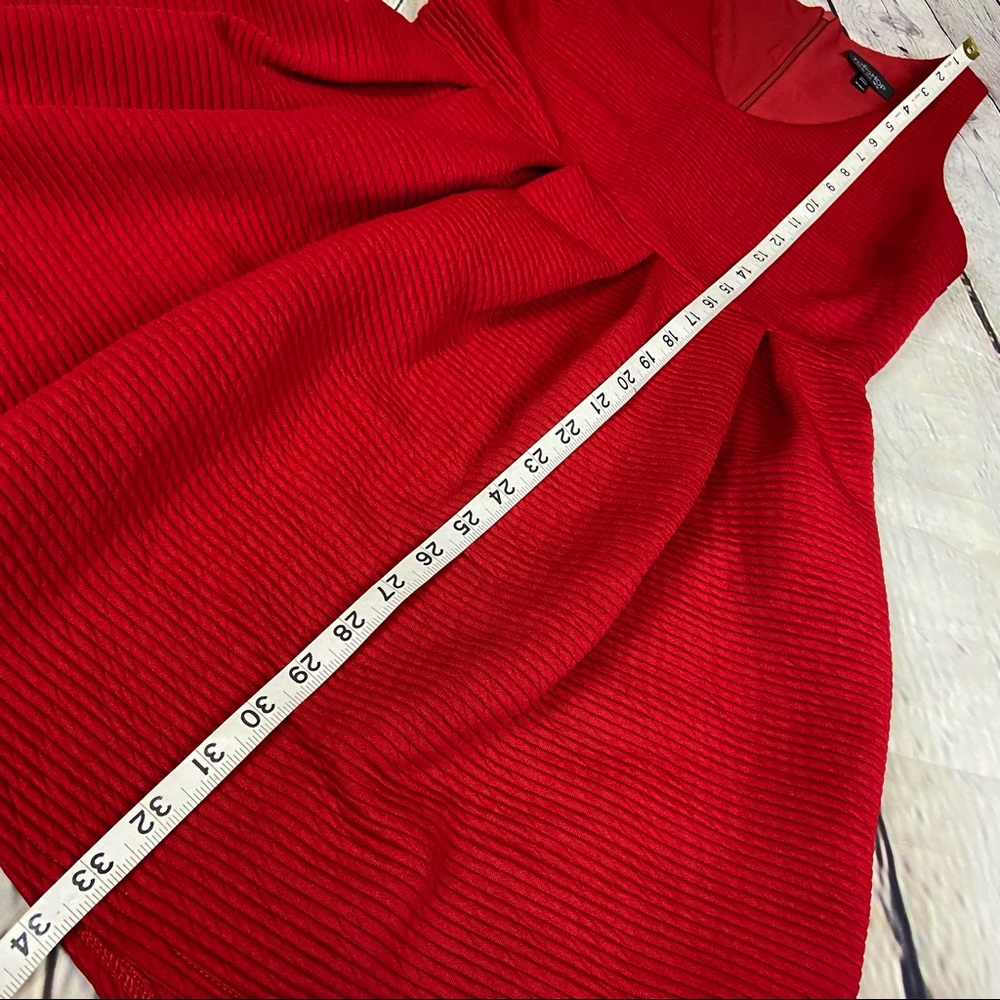 4/$25 Topshop red fit and flare sleeveless dress - Picture 9 of 11